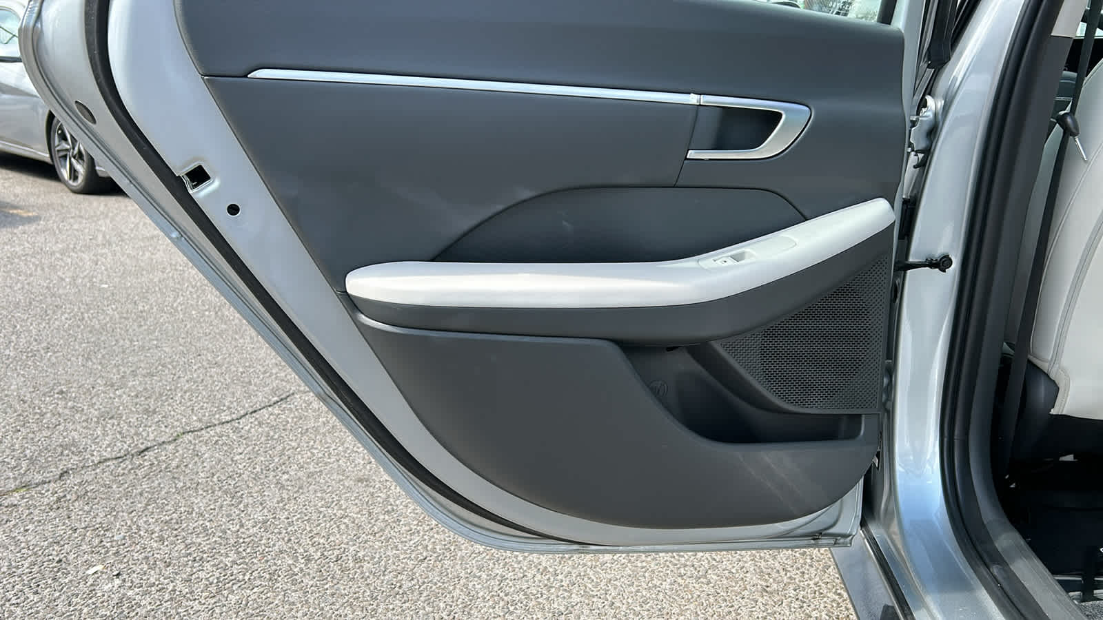 used 2024 Hyundai Sonata car, priced at $25,409