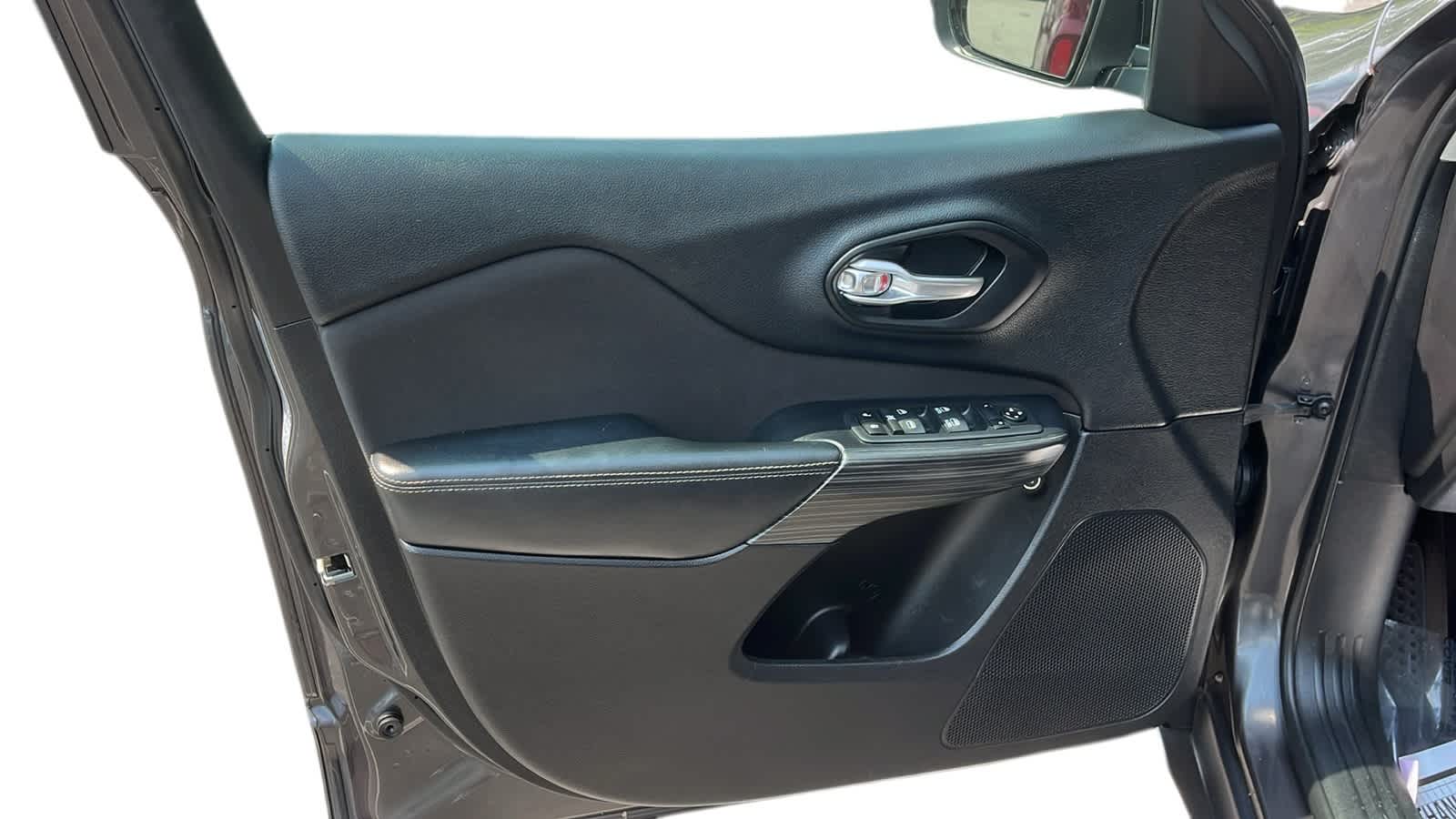 used 2017 Jeep Cherokee car, priced at $8,856