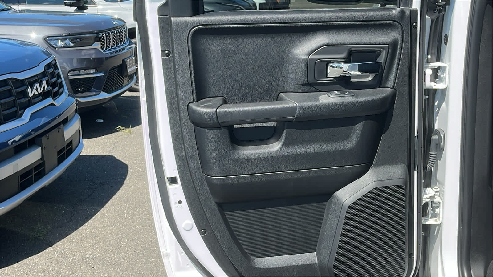 used 2022 Ram 1500 Classic car, priced at $33,280