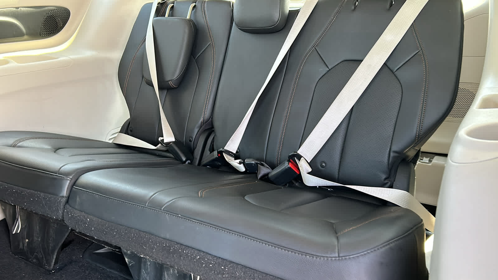 used 2020 Chrysler Pacifica car, priced at $19,509