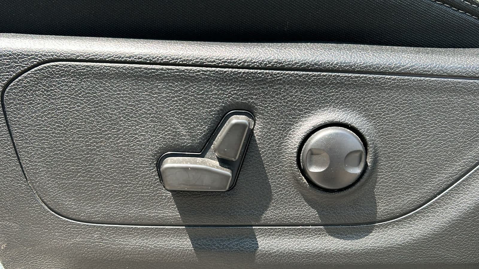 used 2022 Ram 1500 car, priced at $34,909