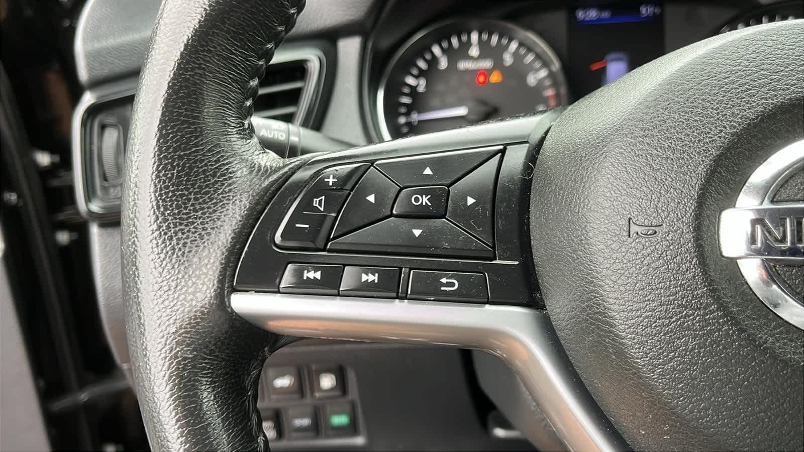 used 2018 Nissan Rogue car, priced at $13,771