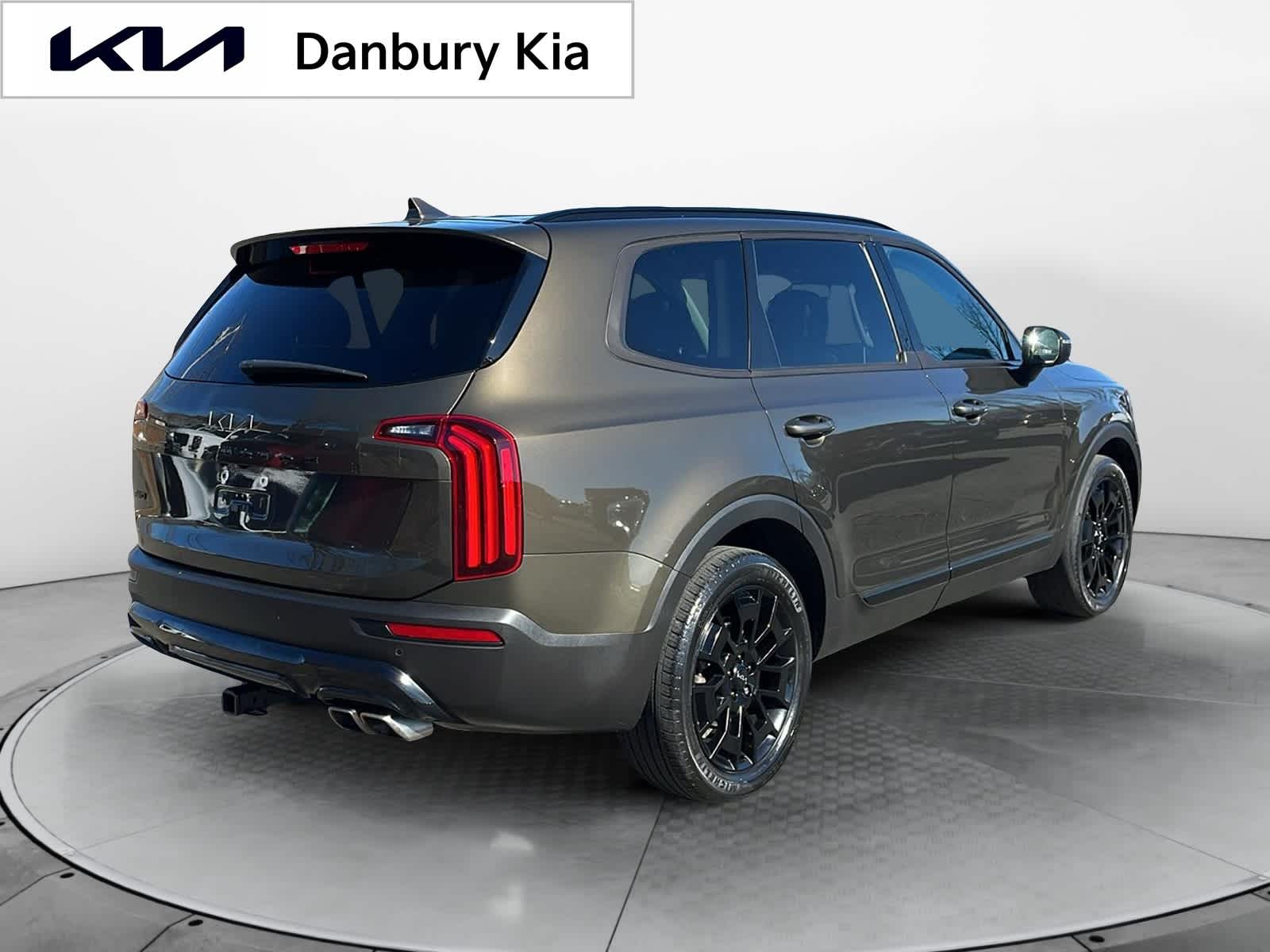 used 2022 Kia Telluride car, priced at $34,317