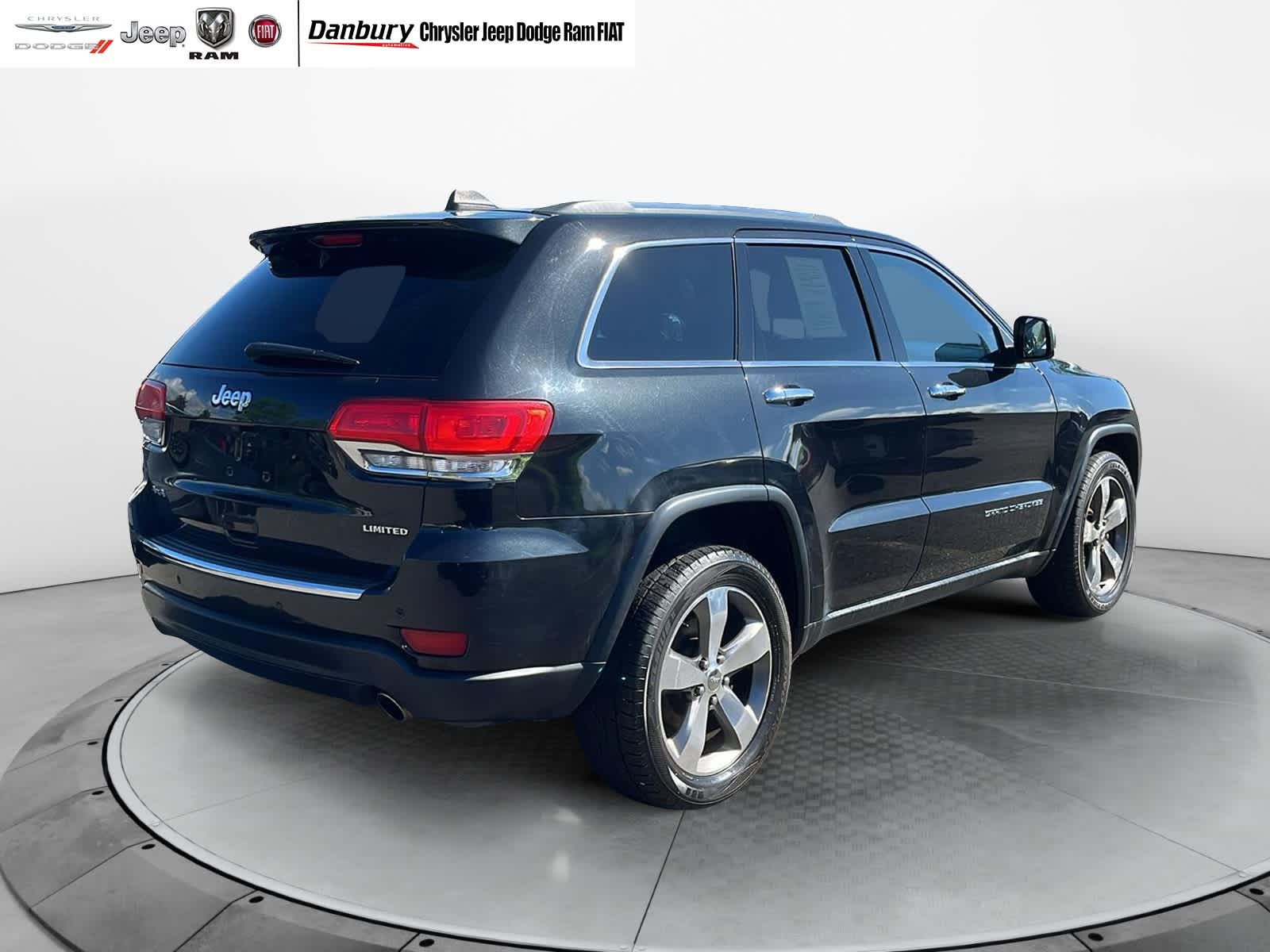used 2015 Jeep Grand Cherokee car, priced at $9,772