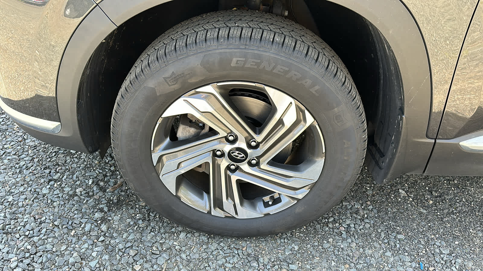 used 2022 Hyundai Santa Fe car, priced at $25,902