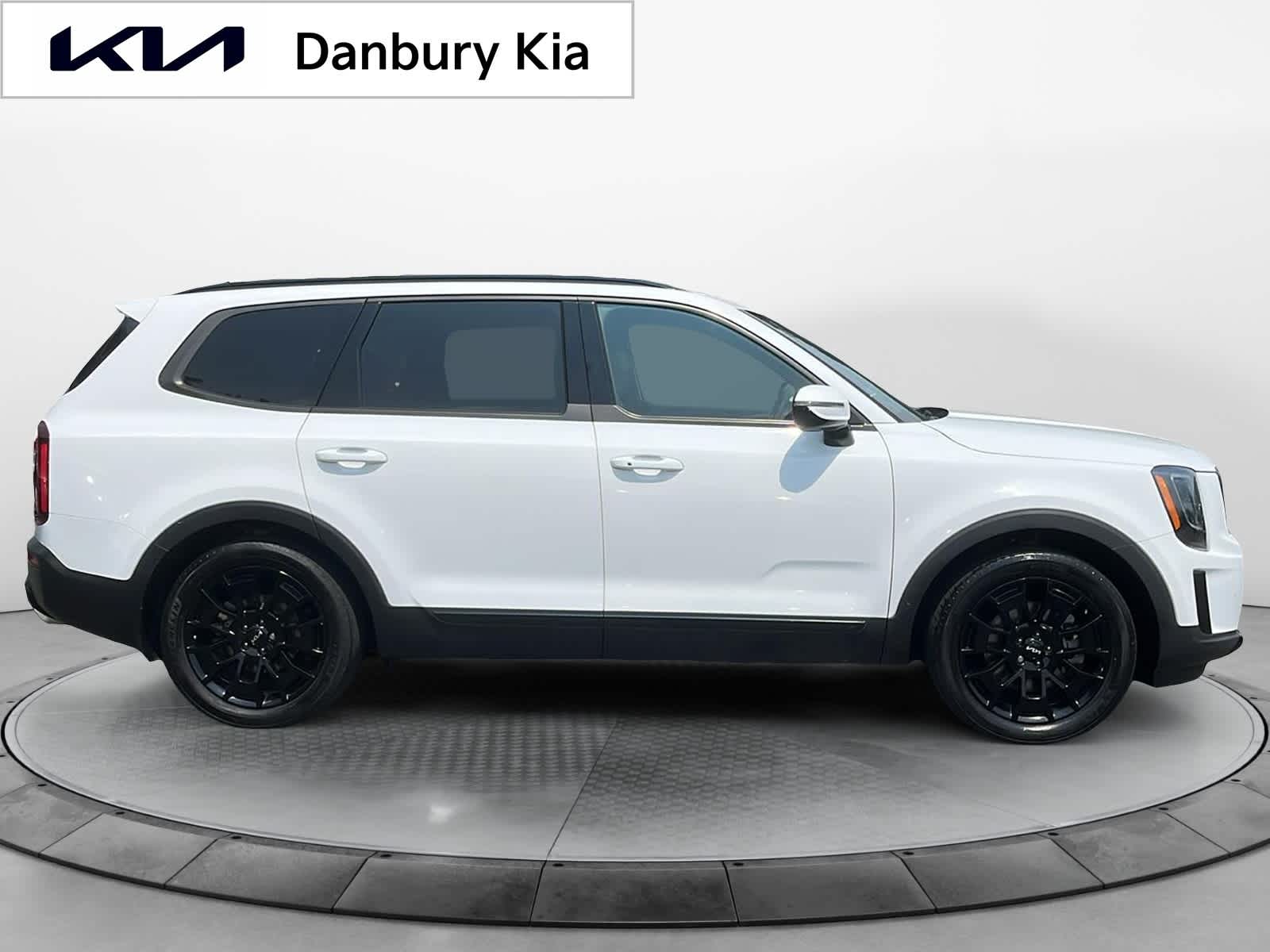 used 2022 Kia Telluride car, priced at $33,876