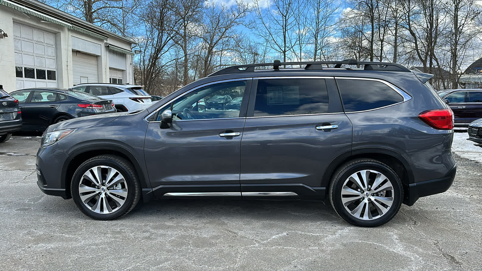 used 2022 Subaru Ascent car, priced at $28,607