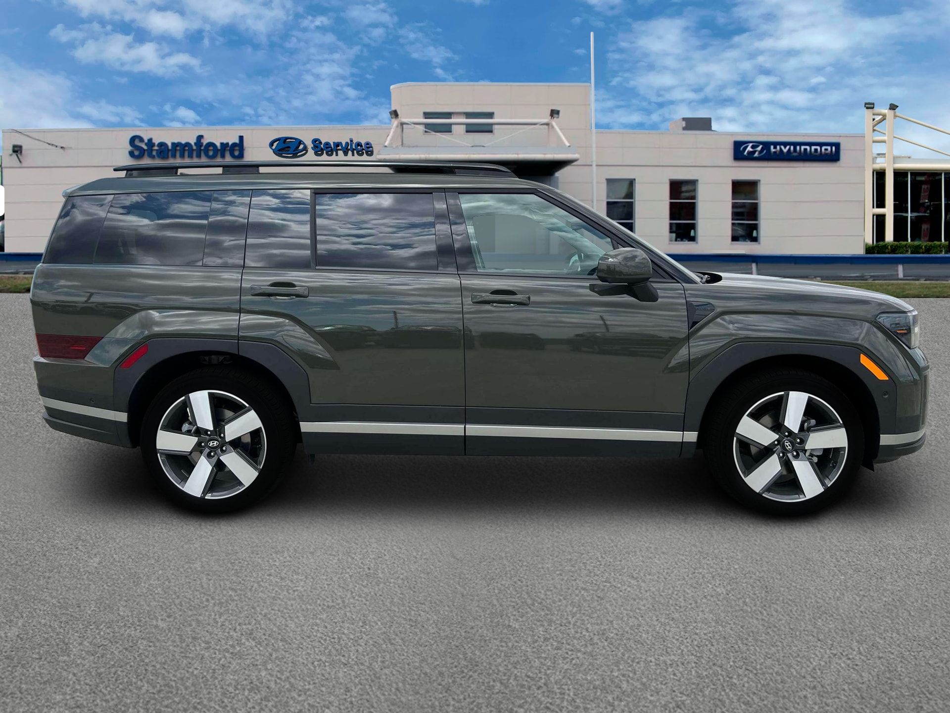 new 2025 Hyundai Santa Fe Hybrid car, priced at $48,945