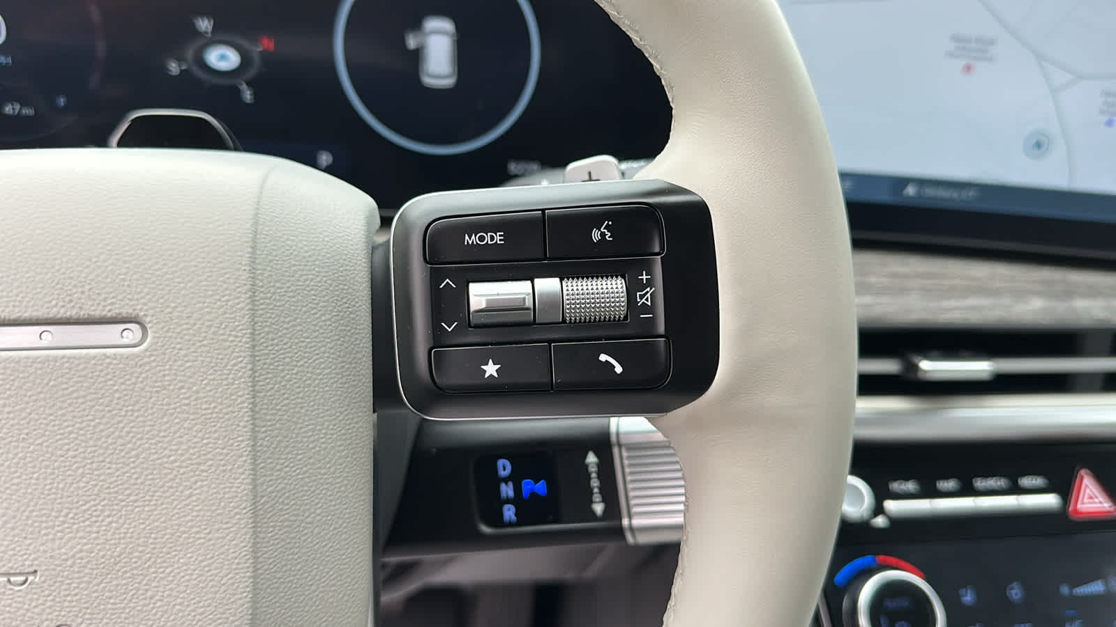 used 2024 Hyundai Santa Fe car, priced at $39,604