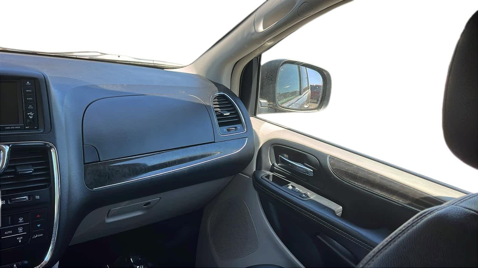 used 2016 Chrysler Town & Country car, priced at $8,747