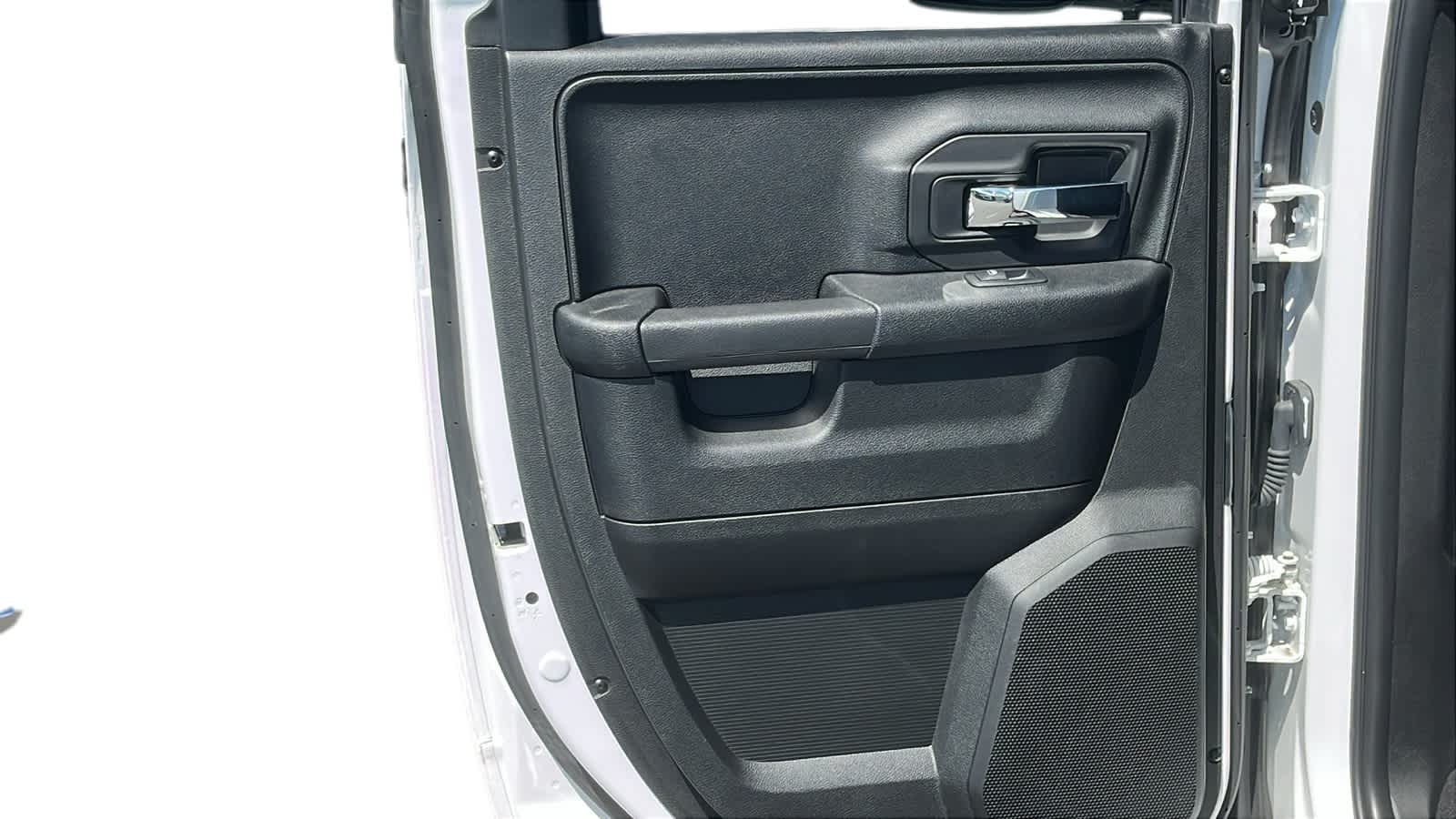 used 2022 Ram 1500 Classic car, priced at $33,280
