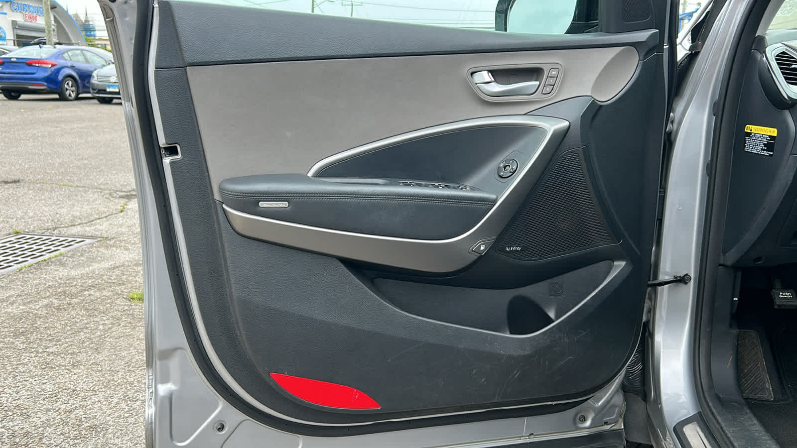 used 2016 Hyundai Santa Fe car, priced at $16,502