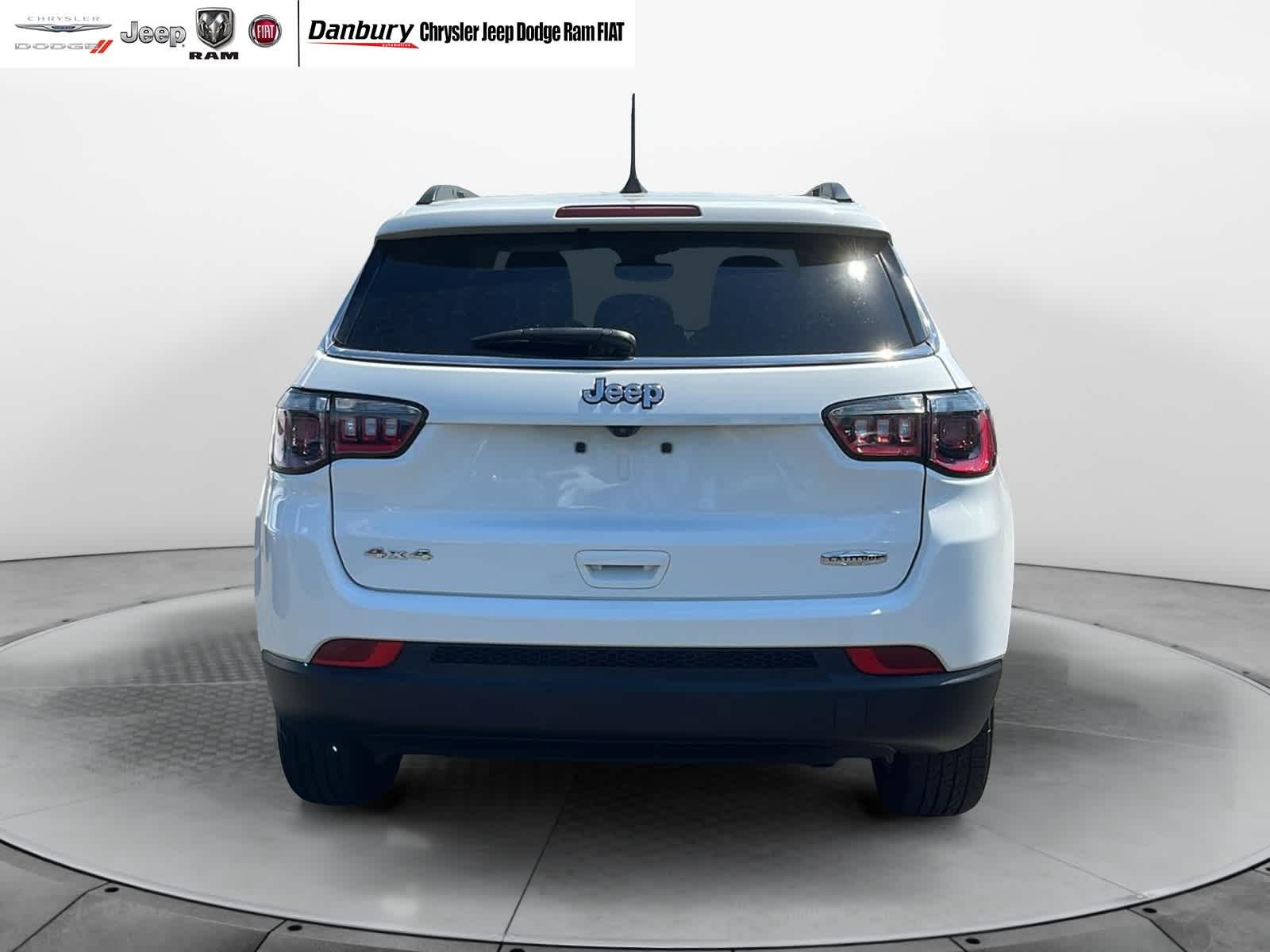 used 2022 Jeep Compass car, priced at $23,964