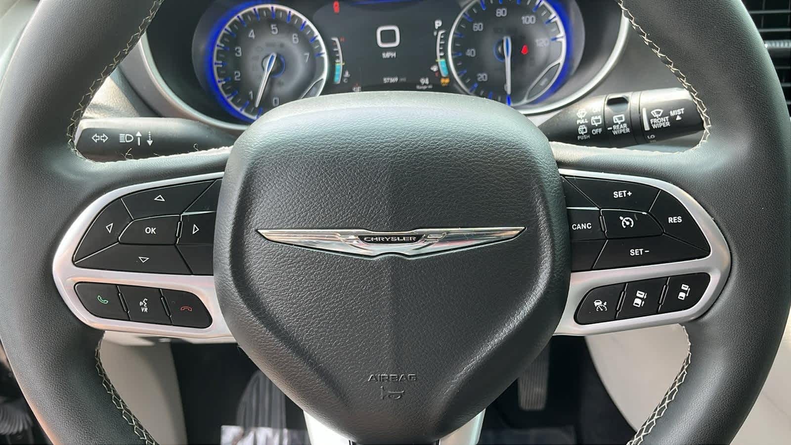 used 2023 Chrysler Pacifica car, priced at $25,981