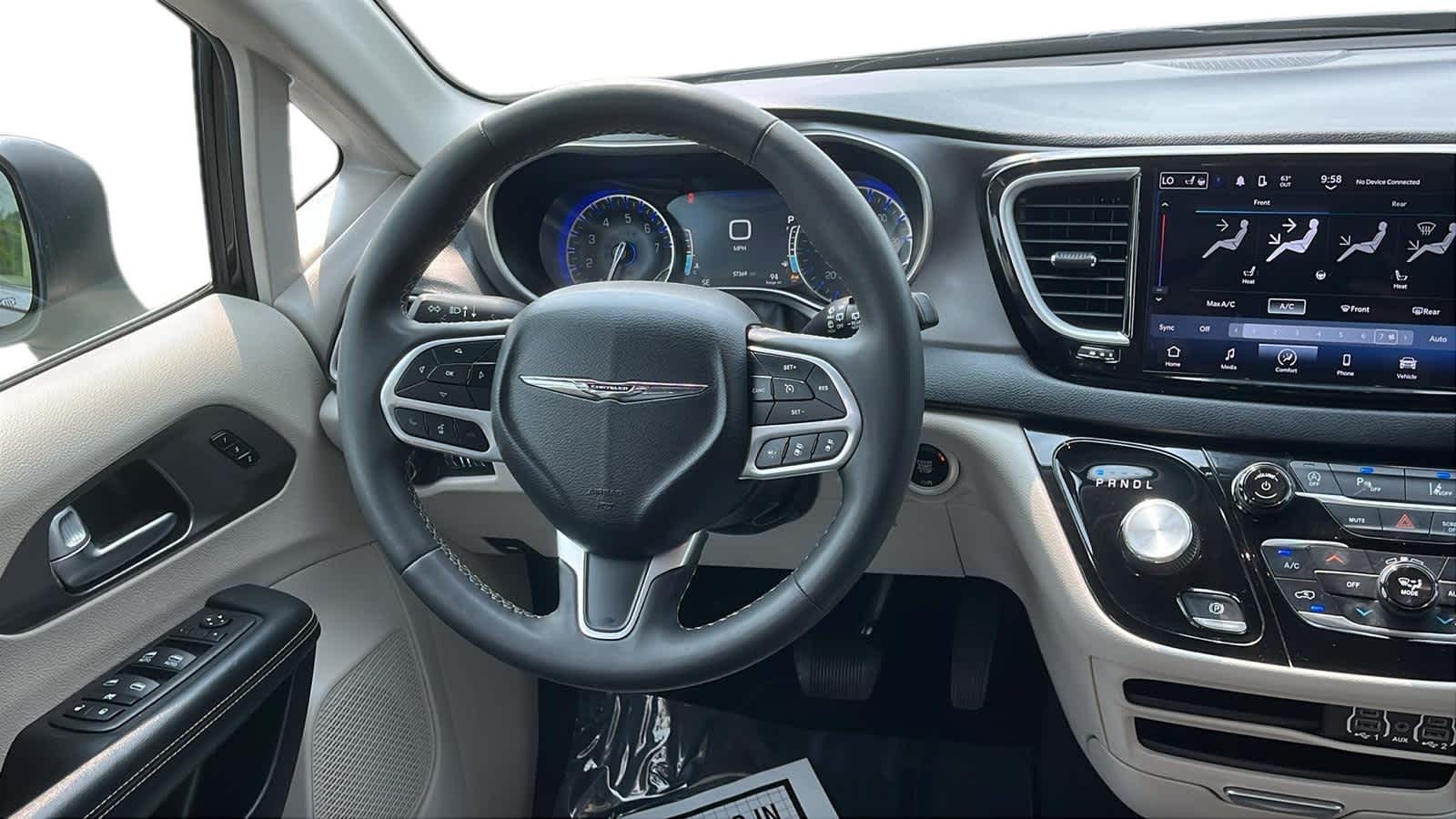 used 2023 Chrysler Pacifica car, priced at $25,981