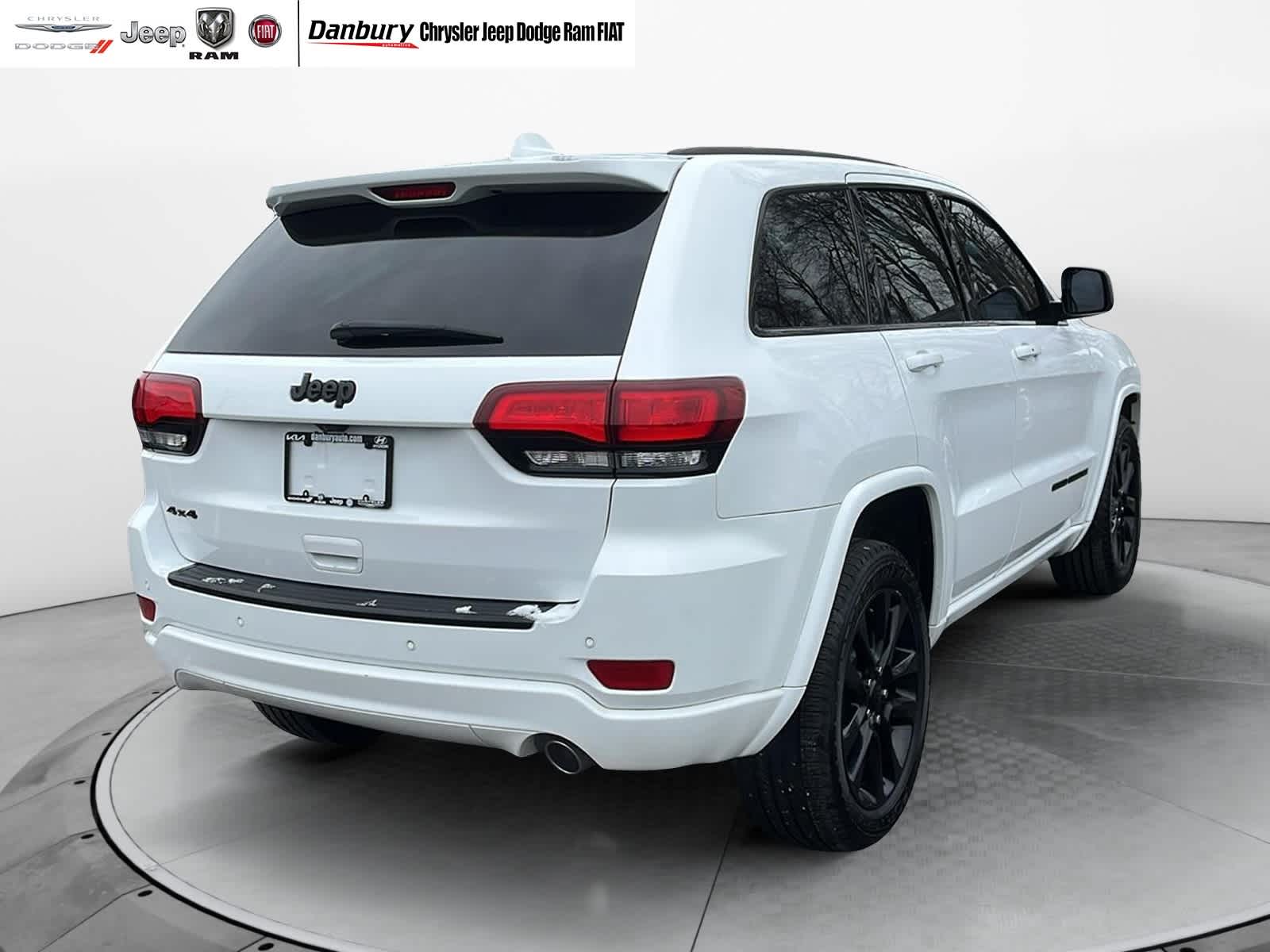 used 2018 Jeep Grand Cherokee car, priced at $22,558