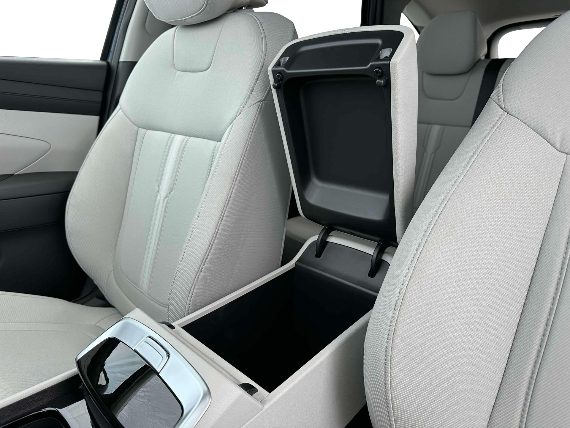 new 2025 Hyundai Tucson car, priced at $34,085