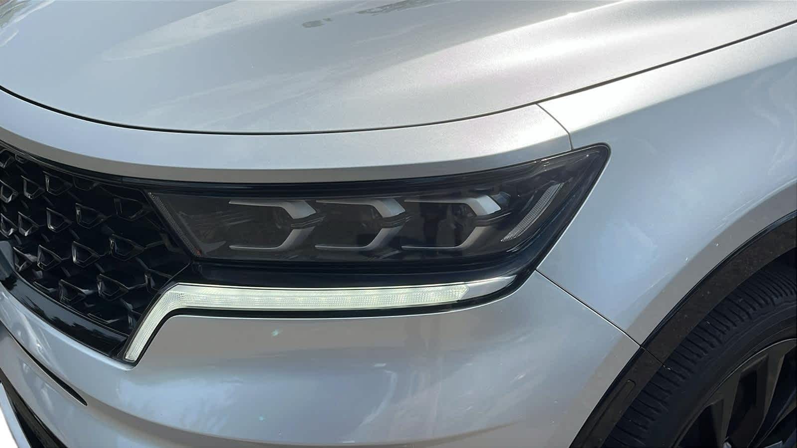 used 2022 Kia Sorento car, priced at $32,379