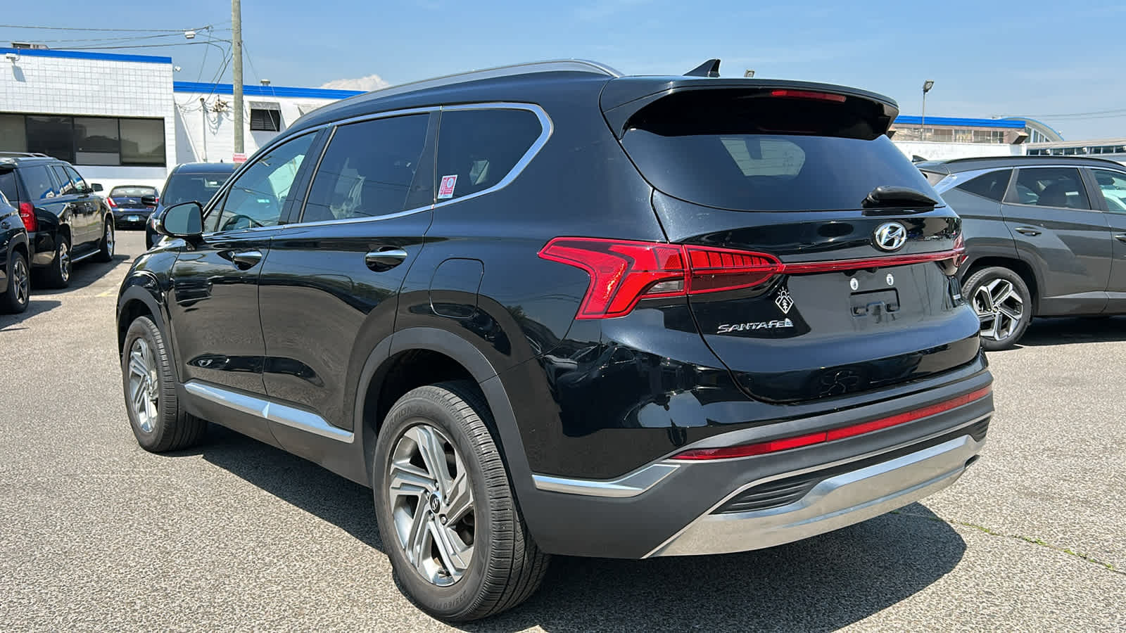 used 2021 Hyundai Santa Fe car, priced at $19,207