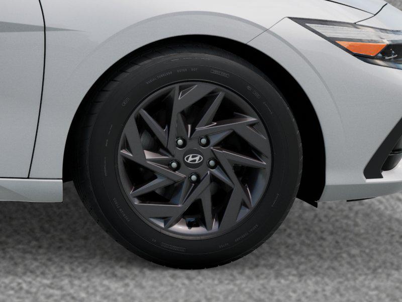 new 2025 Hyundai Elantra Hybrid car