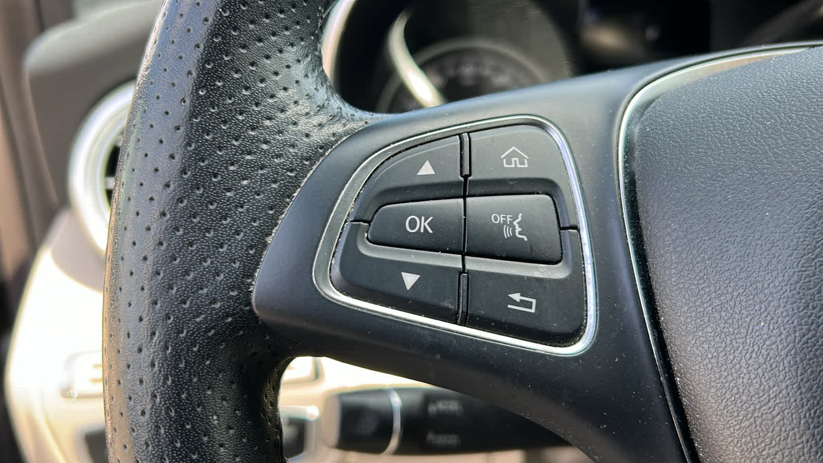 used 2018 Mercedes-Benz C-Class car, priced at $19,303