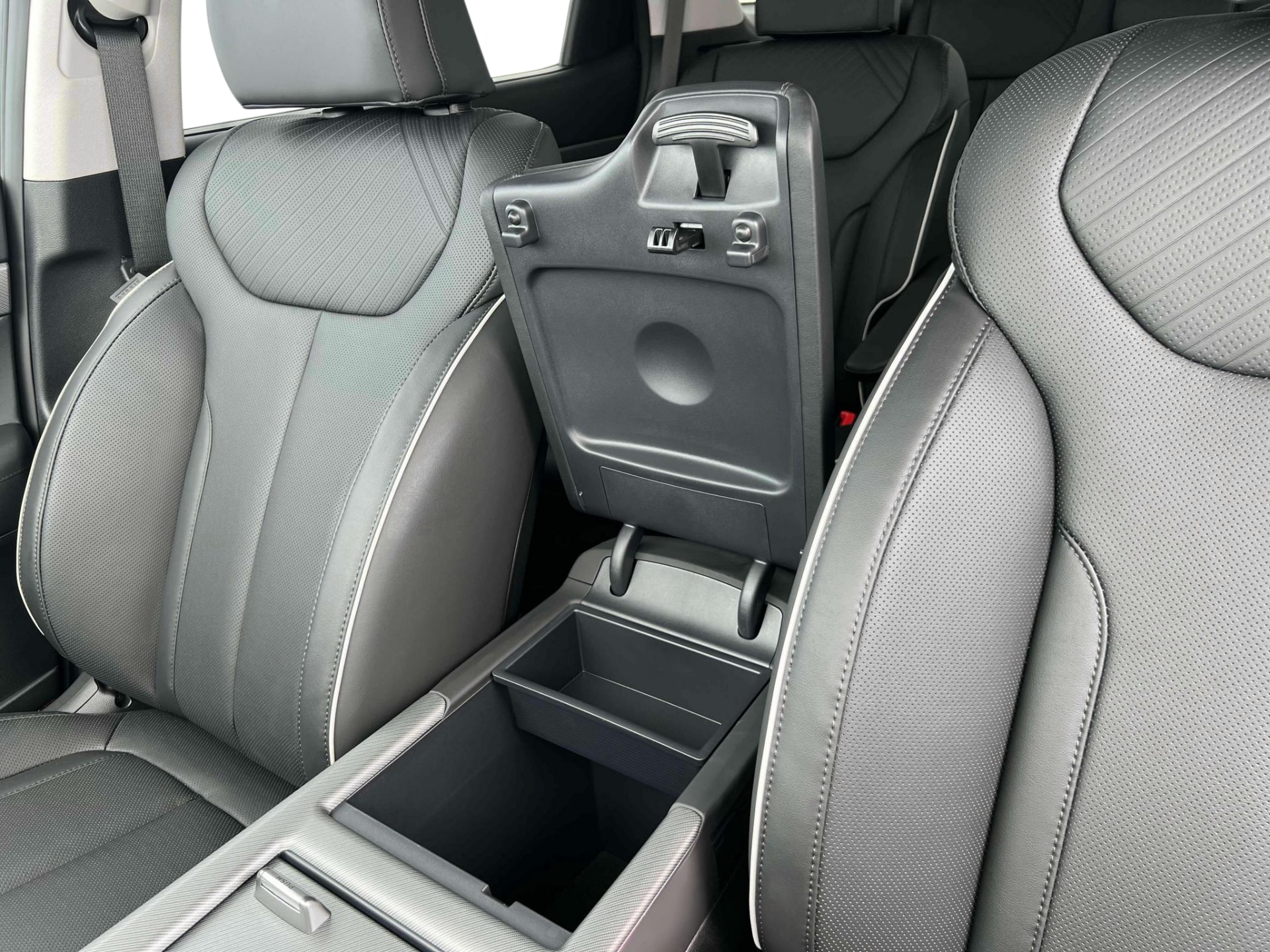 new 2025 Hyundai Palisade car, priced at $47,645