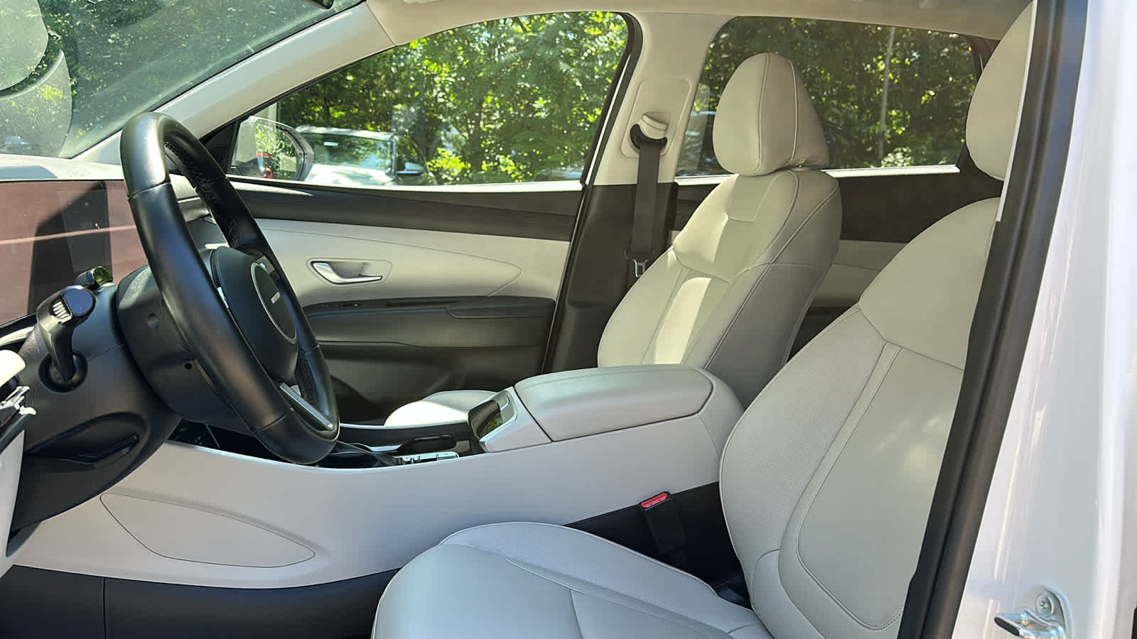 used 2025 Hyundai Tucson car, priced at $33,908