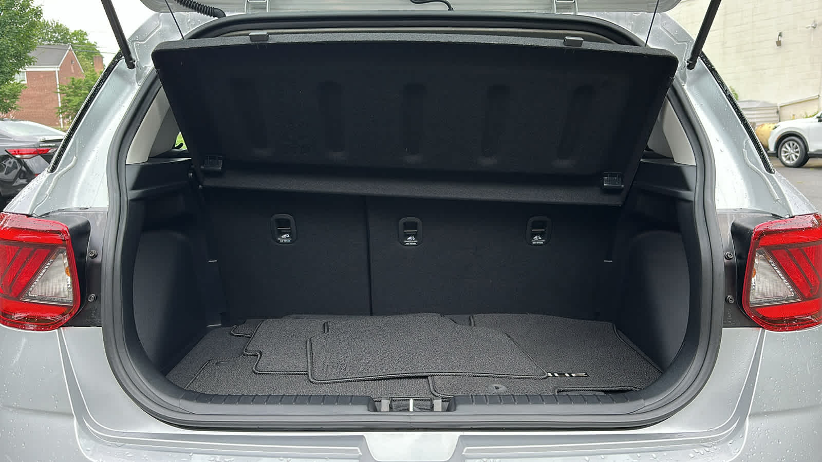 used 2025 Hyundai Venue car, priced at $20,908