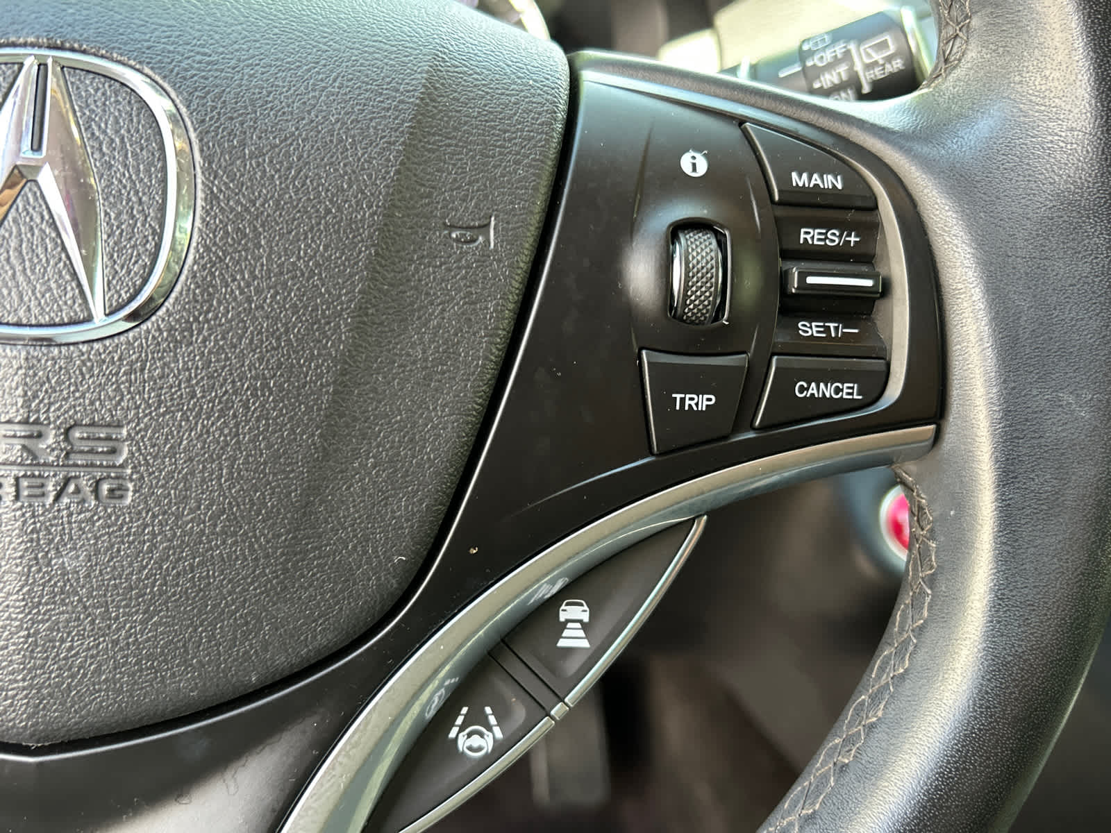 used 2020 Acura MDX car, priced at $29,903