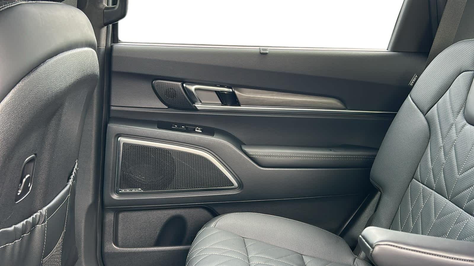 used 2025 Kia Telluride car, priced at $49,457