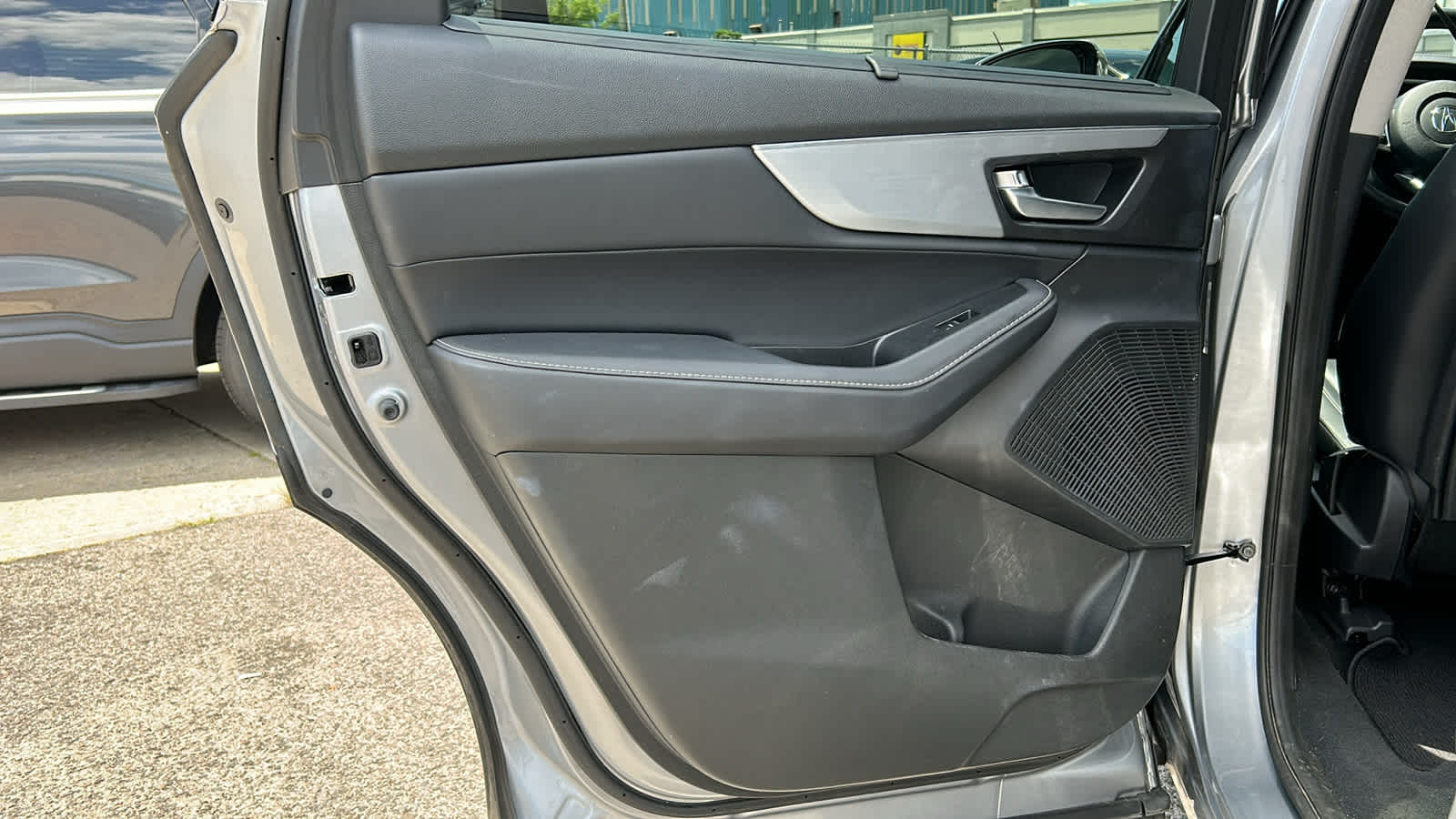 used 2023 Acura MDX car, priced at $42,701