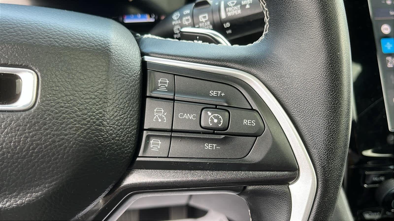 used 2022 Jeep Grand Cherokee L car, priced at $32,951