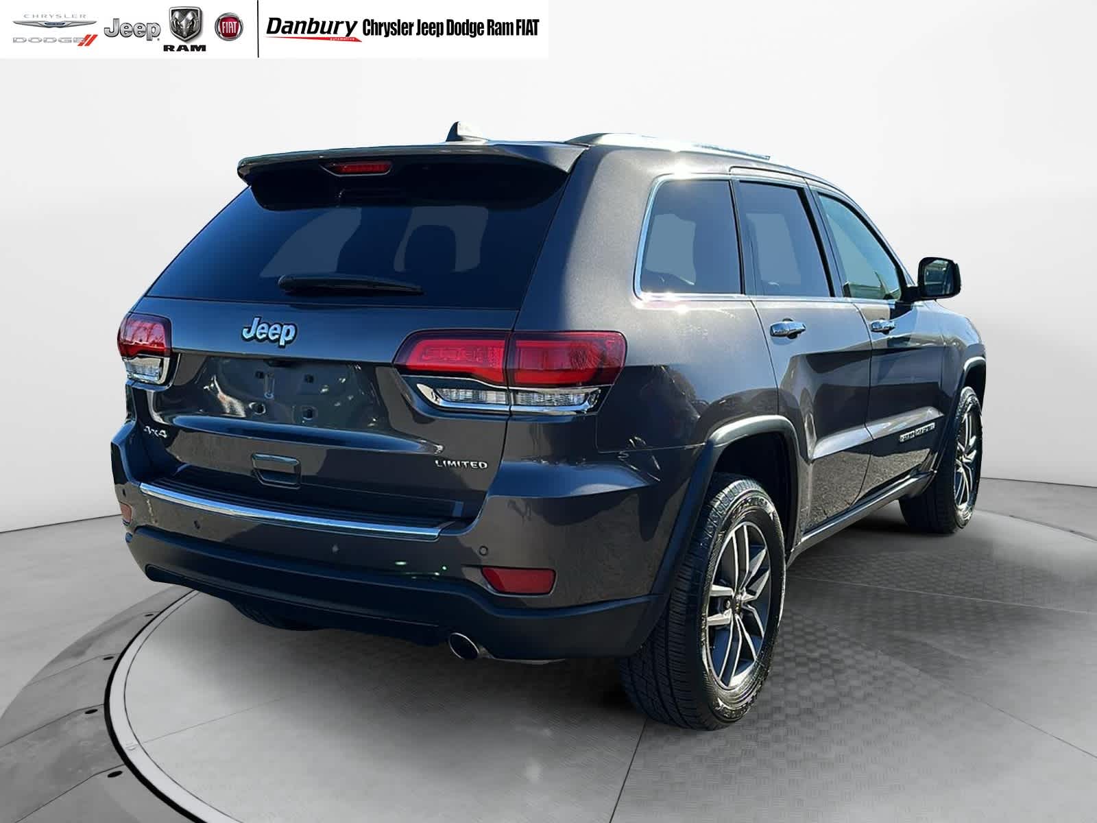 used 2021 Jeep Grand Cherokee car, priced at $27,779