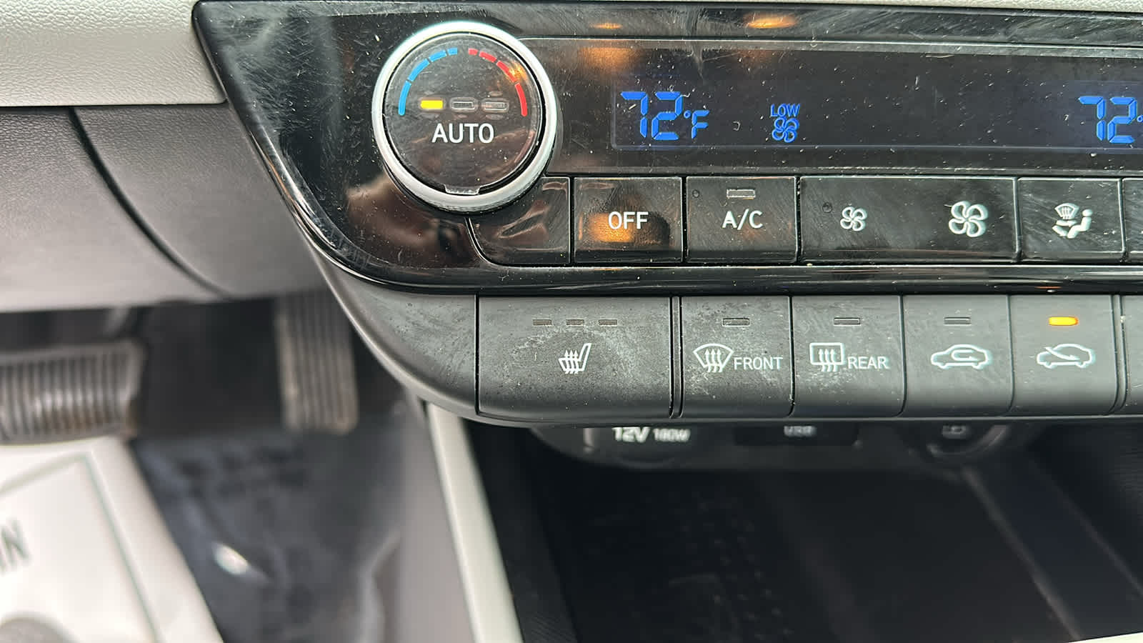 used 2022 Hyundai Elantra car, priced at $19,202