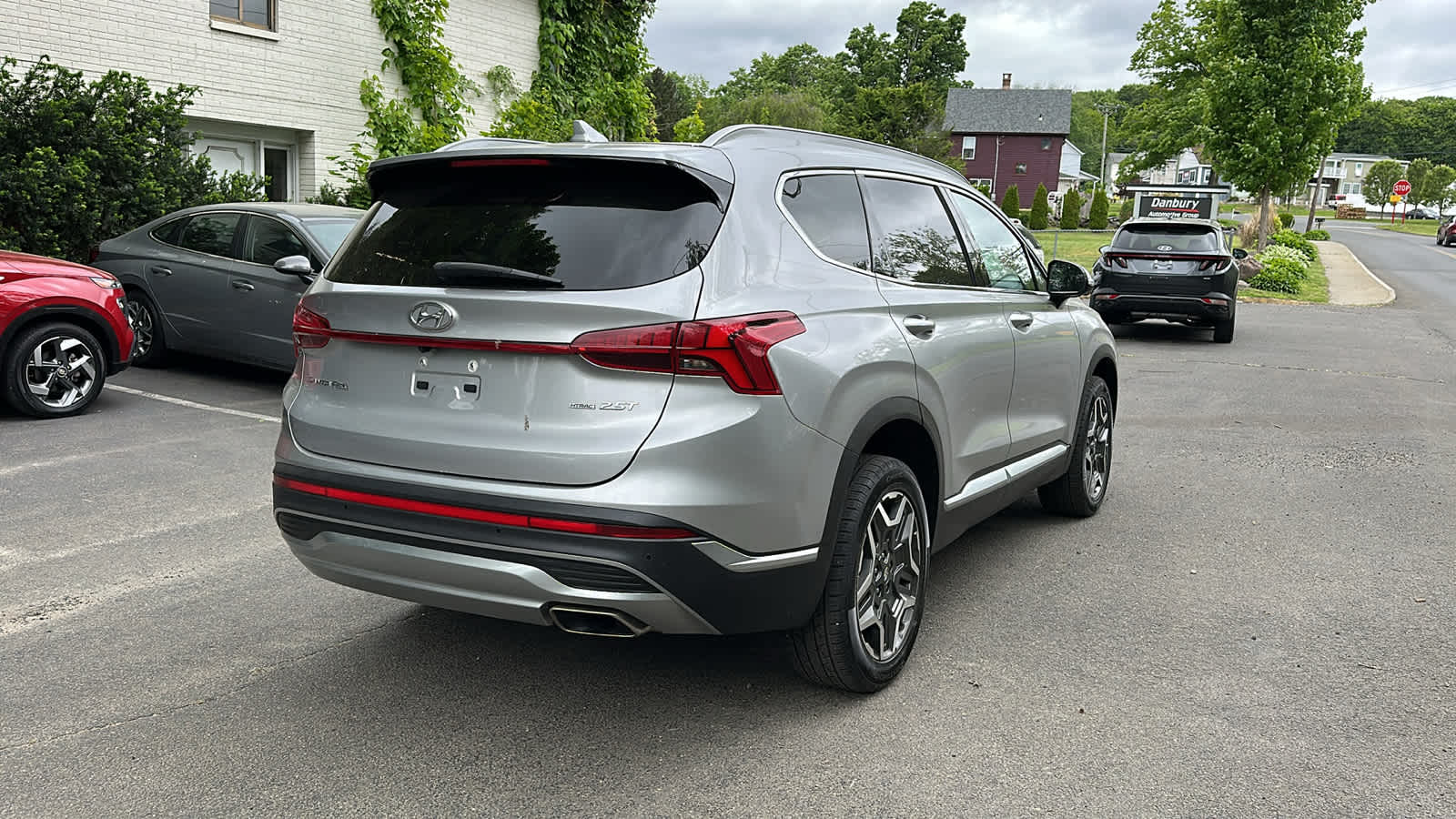 used 2021 Hyundai Santa Fe car, priced at $23,907