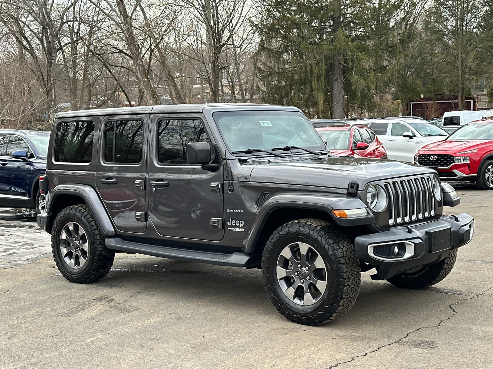 used 2018 Jeep Wrangler Unlimited car, priced at $27,902