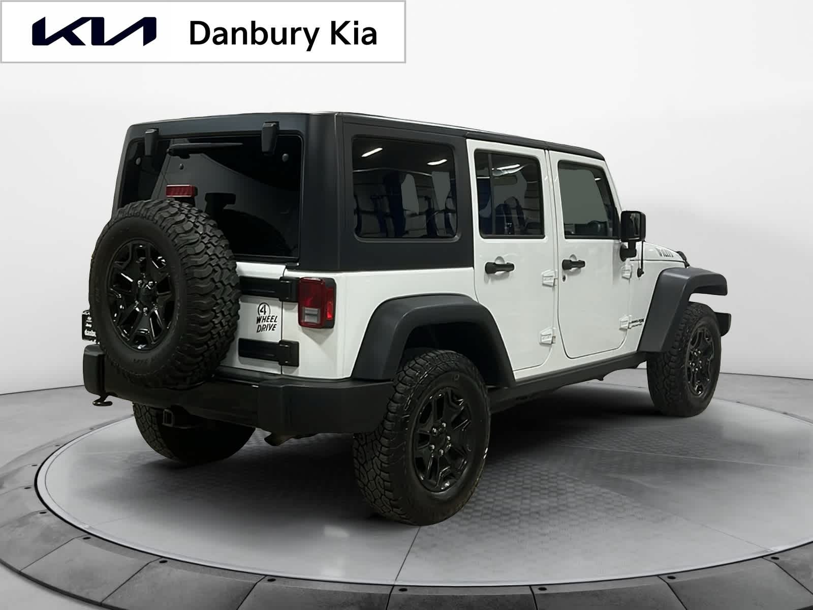 used 2018 Jeep Wrangler Unlimited car, priced at $17,883