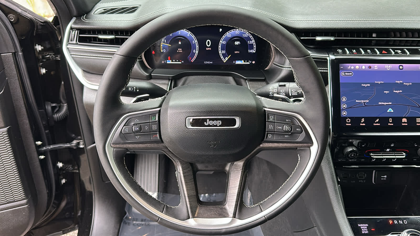 used 2024 Jeep Grand Cherokee car, priced at $38,807