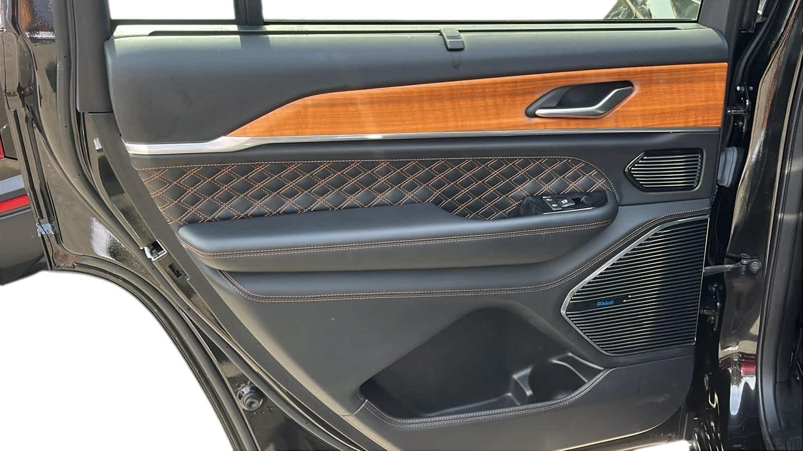 used 2021 Jeep Grand Cherokee L car, priced at $40,422