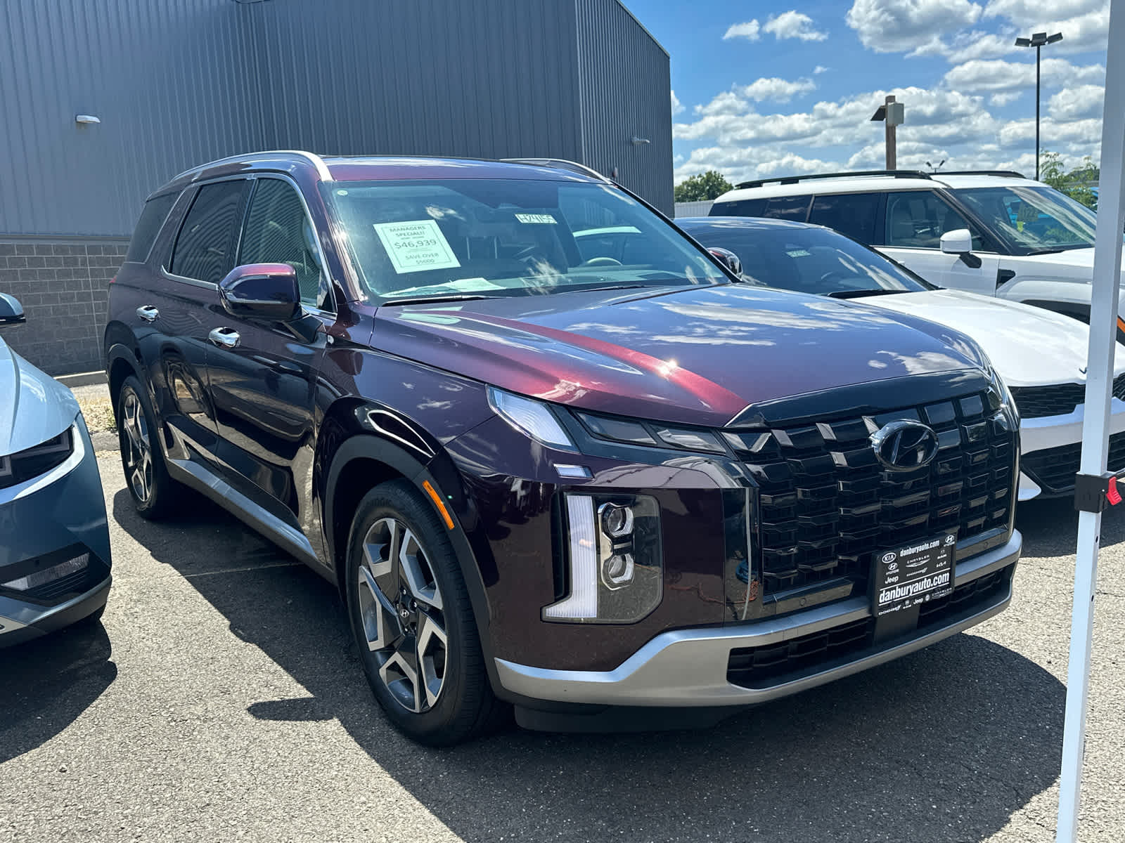 used 2024 Hyundai Palisade car, priced at $40,706