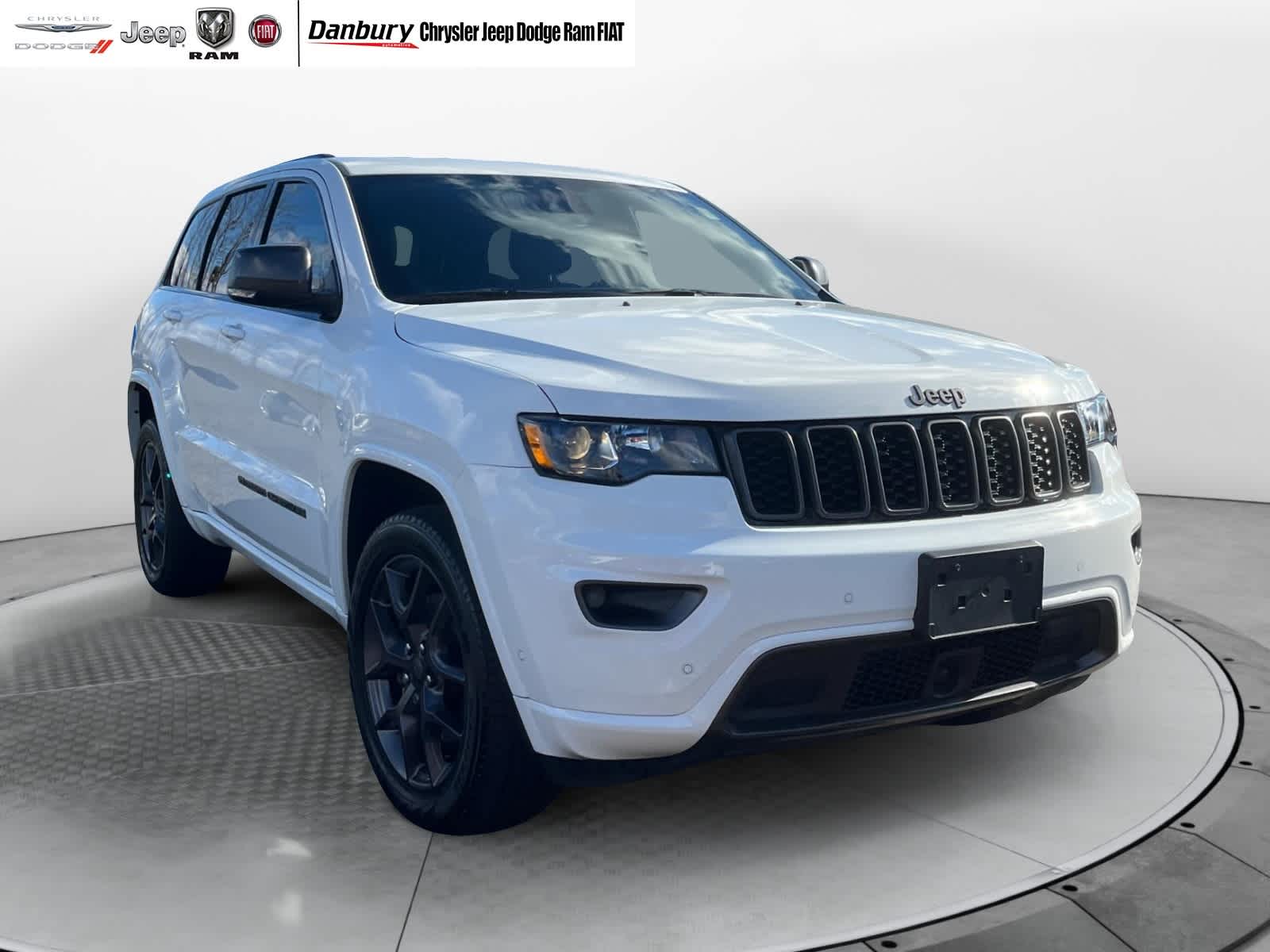 used 2021 Jeep Grand Cherokee car, priced at $31,498