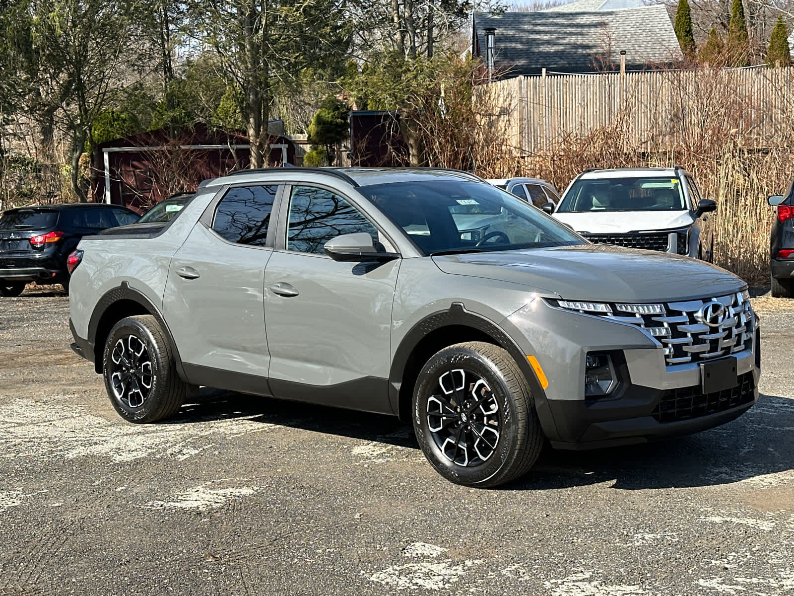 used 2022 Hyundai Santa Cruz car, priced at $26,303