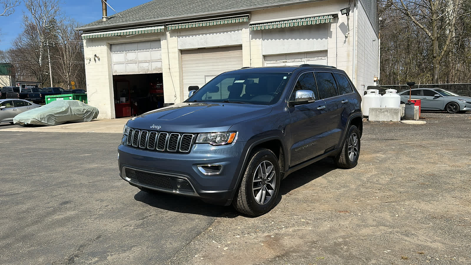 used 2020 Jeep Grand Cherokee car, priced at $23,588