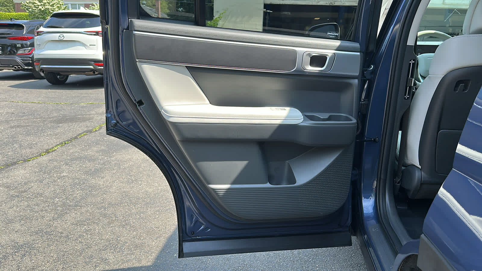 used 2025 Hyundai Santa Fe car, priced at $36,904
