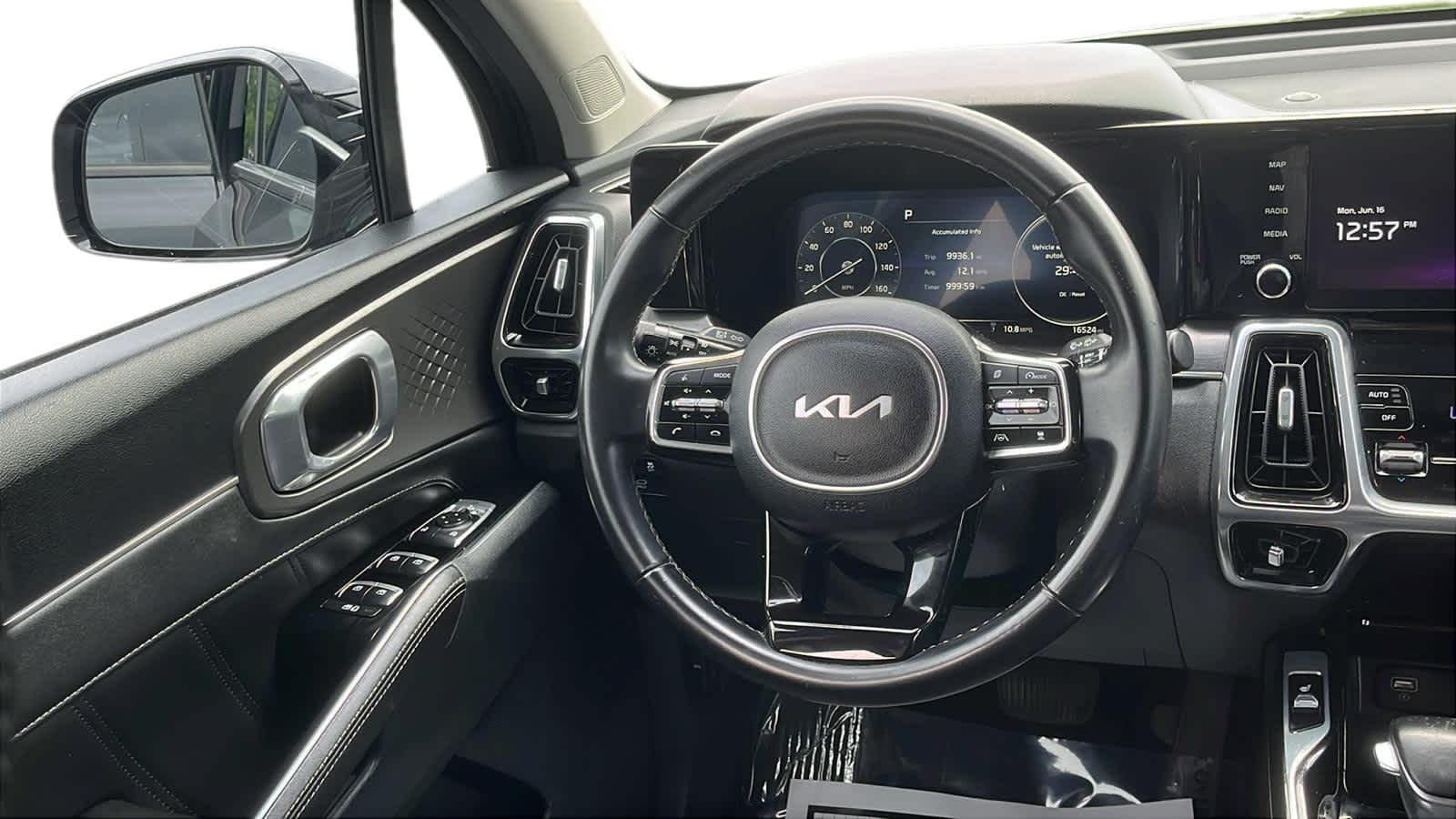 used 2023 Kia Sorento car, priced at $36,464