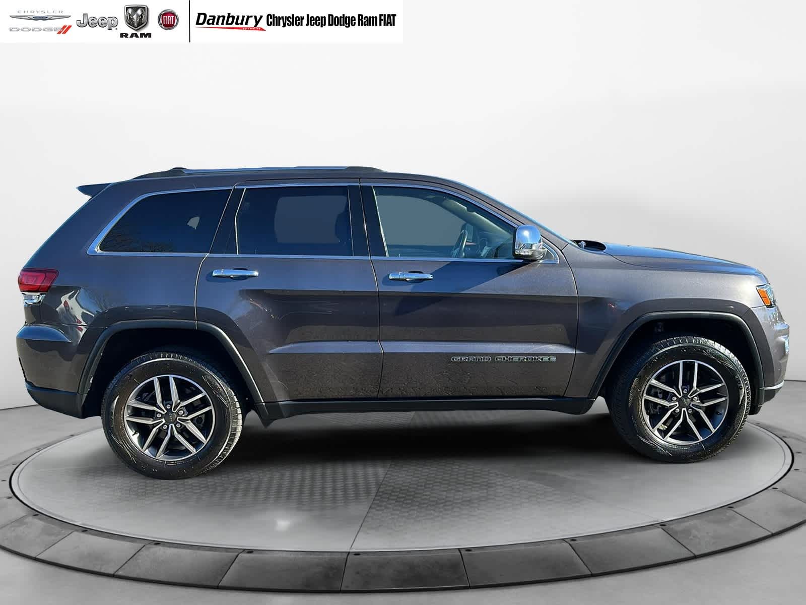 used 2021 Jeep Grand Cherokee car, priced at $27,779