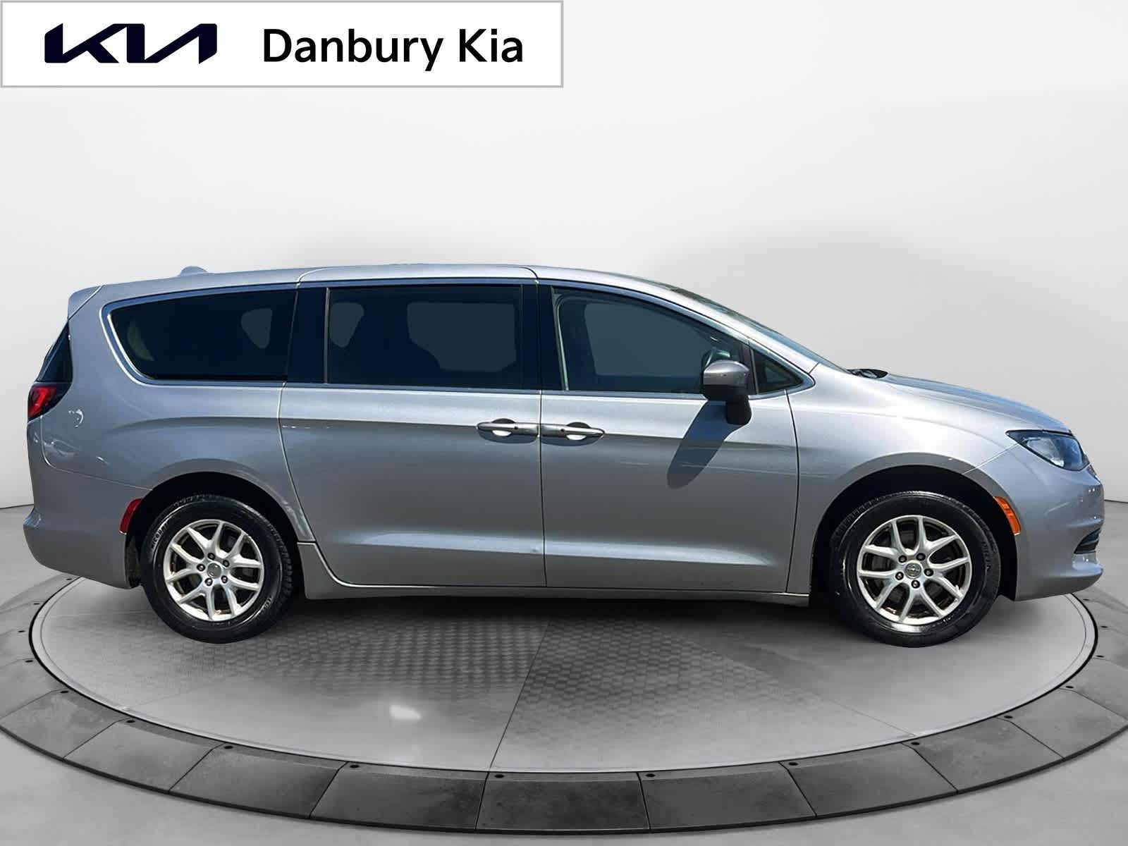 used 2017 Chrysler Pacifica car, priced at $11,977