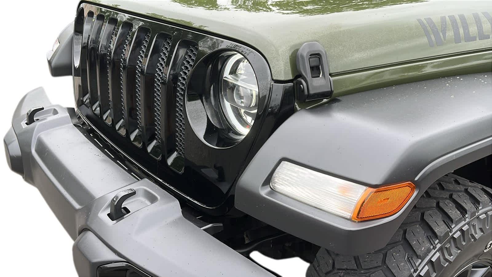 used 2022 Jeep Wrangler car, priced at $32,736