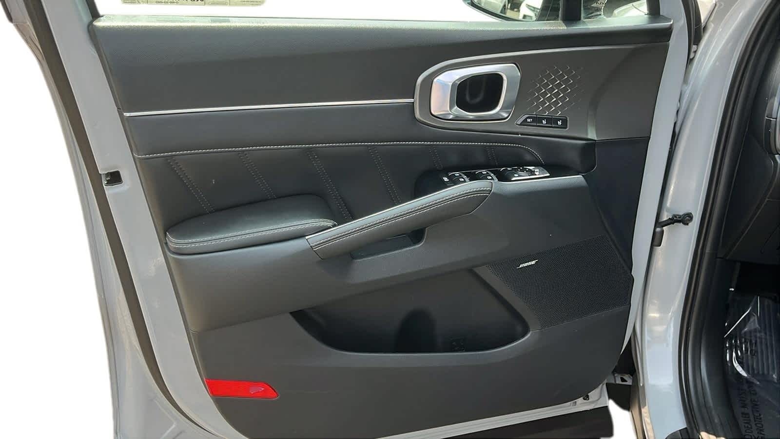 used 2023 Kia Sorento car, priced at $31,468