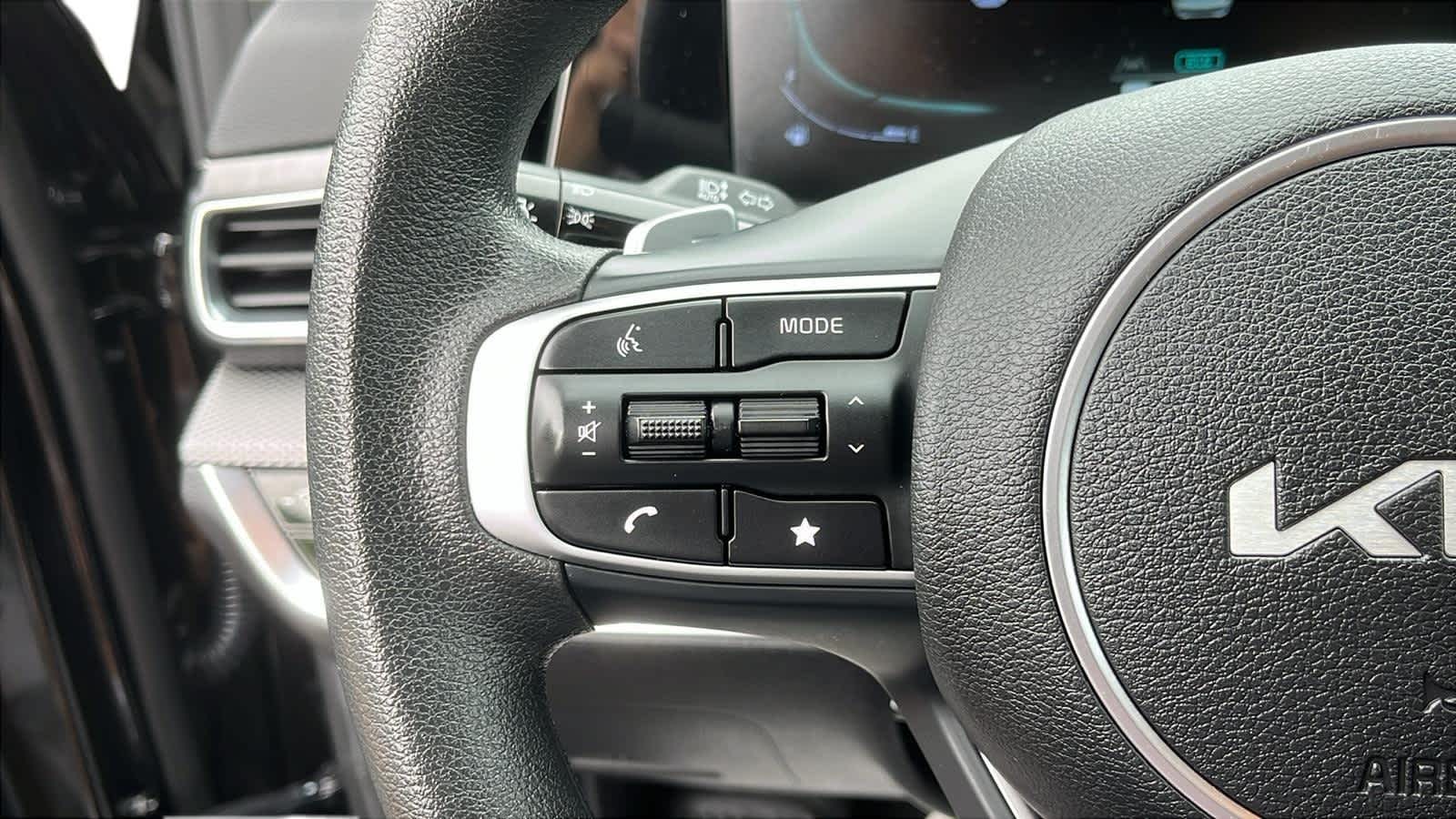 used 2023 Kia Sportage Hybrid car, priced at $31,540